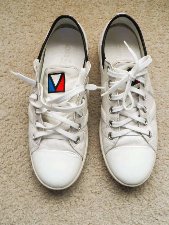 Louis Vuitton Shoes - Louis Vuitton Off-White Leather baseball sneakers size 39/9US